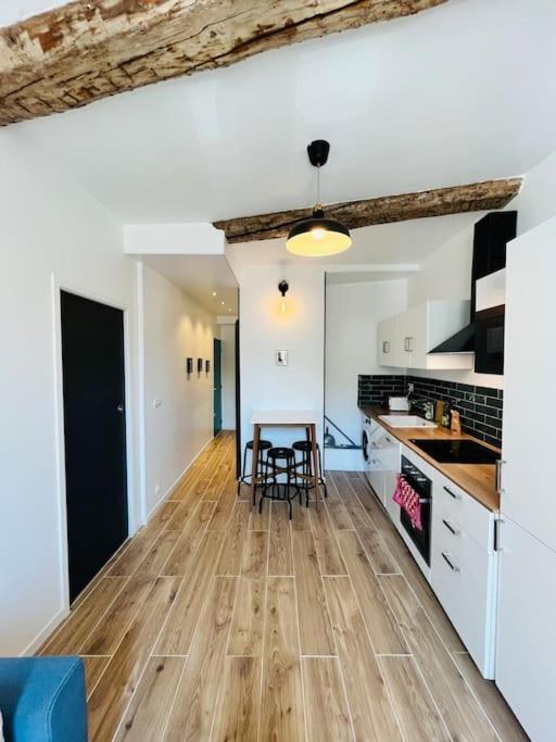 Superbe Appartement Au Coeur Du Mourillon Refais A Neuf Proche Des Plage Toulon Kültér fotó